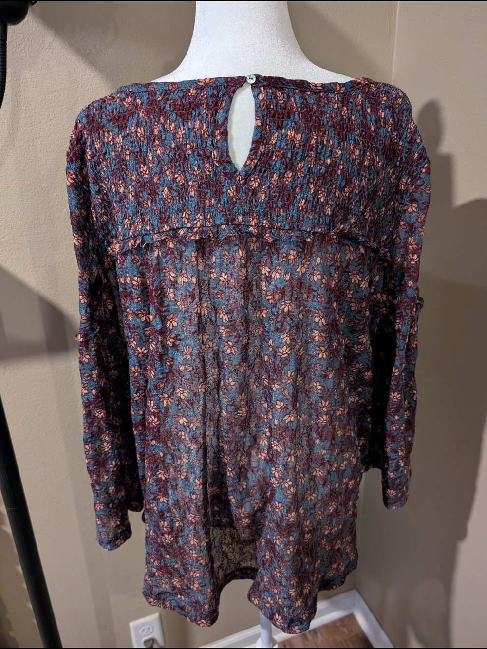 LOGO by Lori Goldstein 1X Blue and Burgundy Floral Tunic Top - Picture 8 of 10